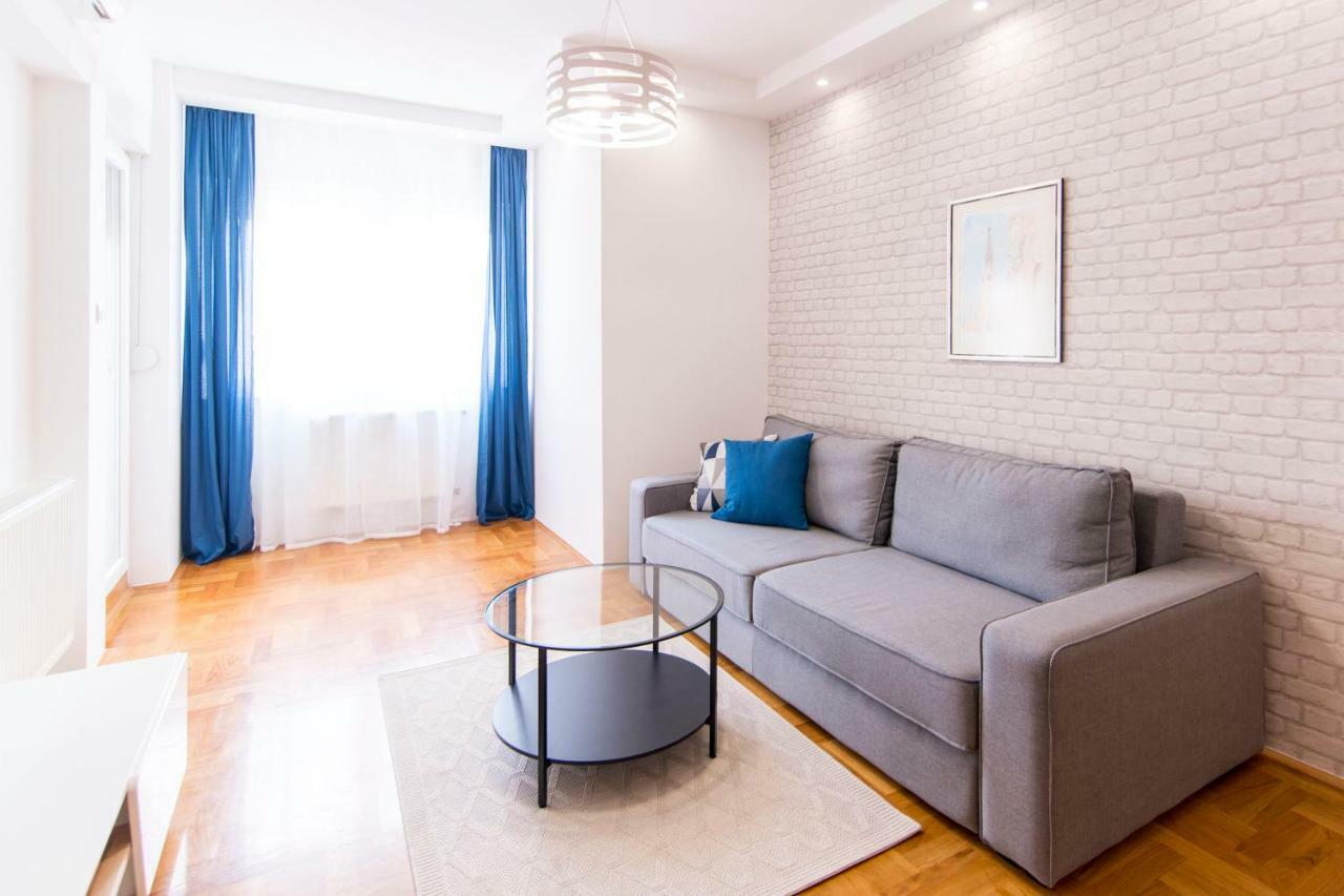 Grove Apartment + Free Parking Novi Sad Exterior foto